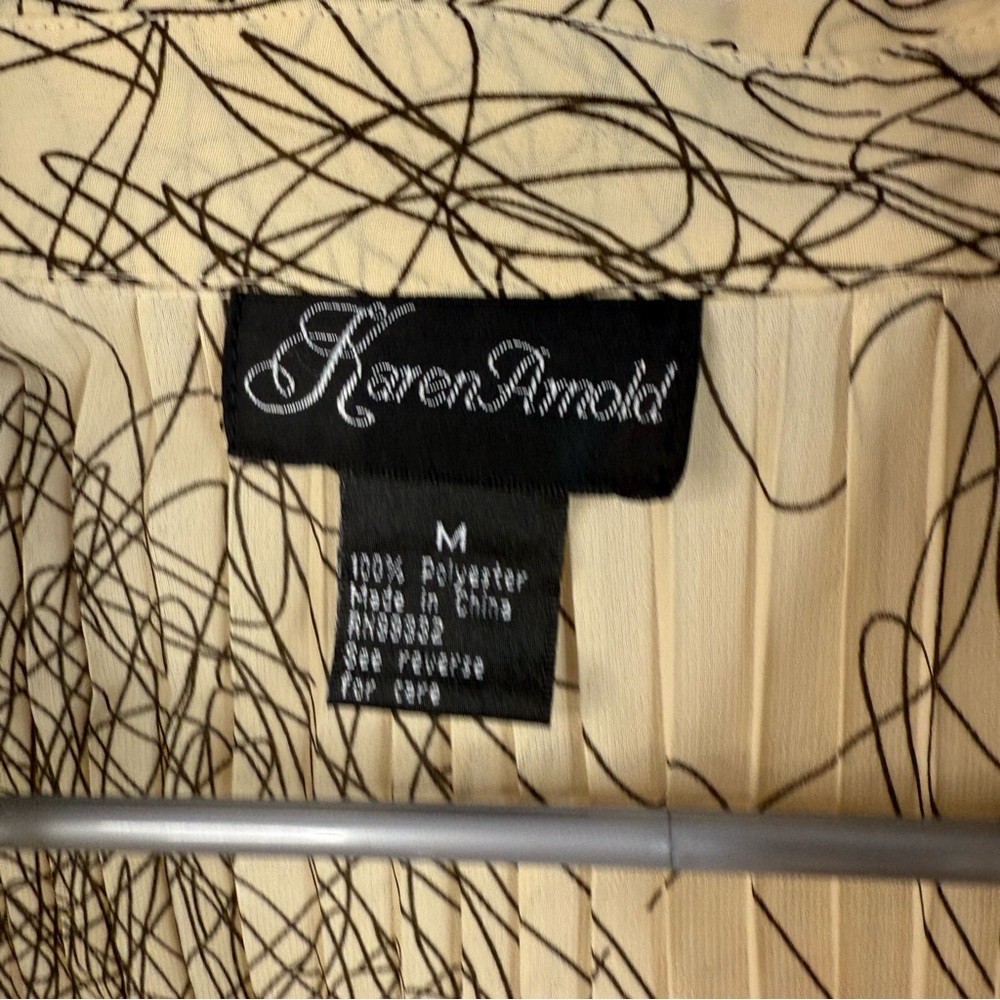 Karen Arnold button down rhinestone buttons Beige and Black Patterned Blouse - Picture 12 of 14